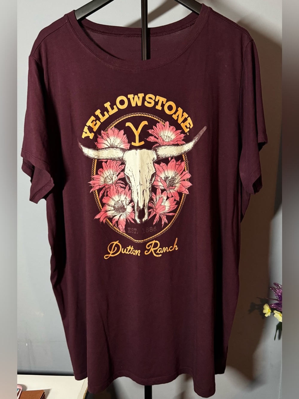 Yellowstone Dutton Ranch Graphic Tee Burgundy Floral Bull Skull Plus Size